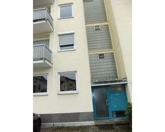 <strong>2 Zimmer Wohnung in Frankfurt</strong><br>
60386 Frankfurt<br>
Wohnfläche 54 m²<br>
 