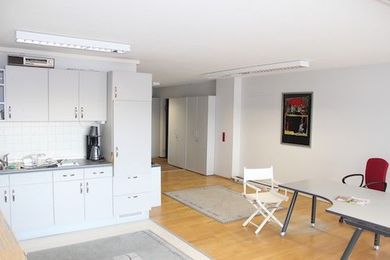 <strong>2 Zimmer Eigentumswohnung <br>sehr guter Lage + große Loggia</strong><br>64546 Mörfelden-Walldorf<br>Wohnfläche 66 m²