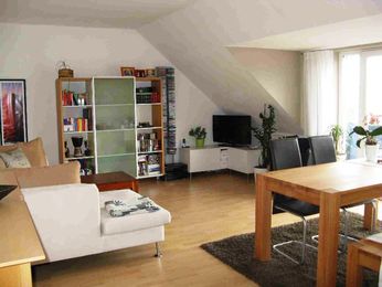 <strong>2 Zimmer-Eigentumswohnung<br>in zentraler Lage</strong><br>
64546 Mörfelden-Walldorf<br>Wohnfläche: ca. 53 m²