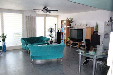 <strong>Außergewöhnliche 3 Zimmer<br>Wohnung auf 2 Ebenen</strong><br>
63110 Rodgau, Nieder-Roden<br>Wohnfläche:     ca. 103 m²