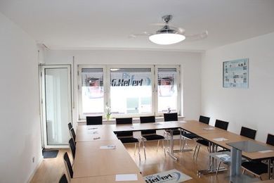 <strong>3 Zimmer Wohnung<br>im Hochparterre mit Loggia</strong><br>64546 Mörfelden-Walldorf<br>Wohnfläche 70 m²